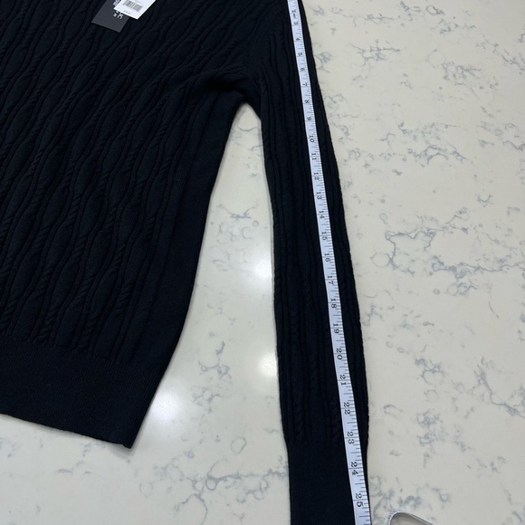 Banana Republic Black Cable Knit Sweater - Picture 7 of 8
